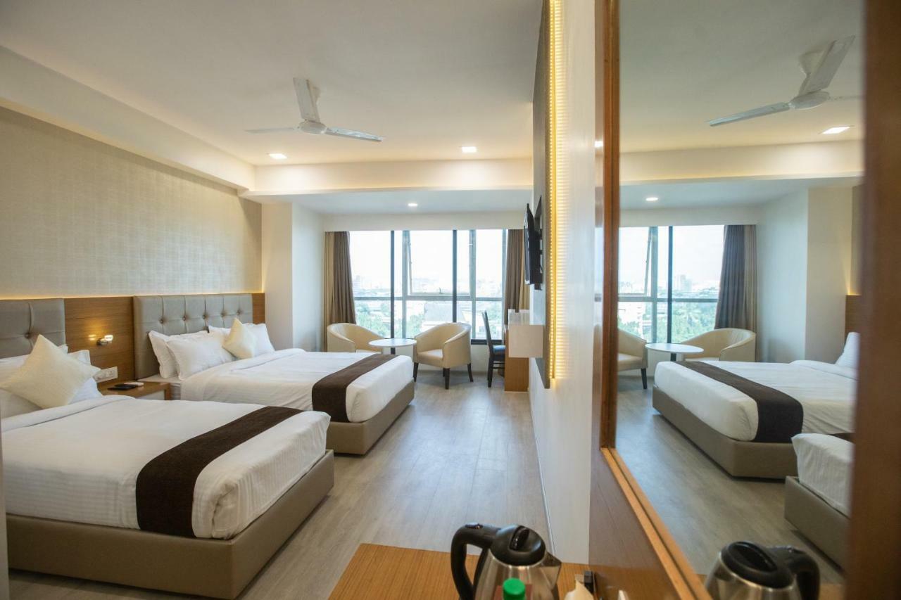 Hotel Grace Galaxy Bombaj Zewnętrze zdjęcie